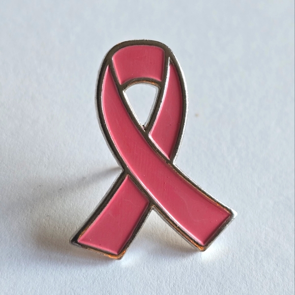 Pink ribbon brooch breast cancer pin silver tone - Picture 1 of 6